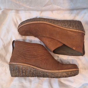 Women's El Naturalista ankle boots